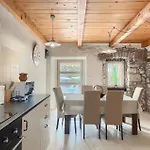 度假居 Octingenti