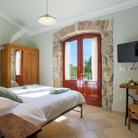 Hana Tatil Evi *