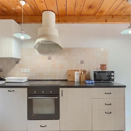 Octingenti Ferienhaus Veligolji