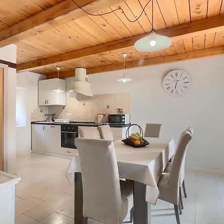 Octingenti * Veligolji