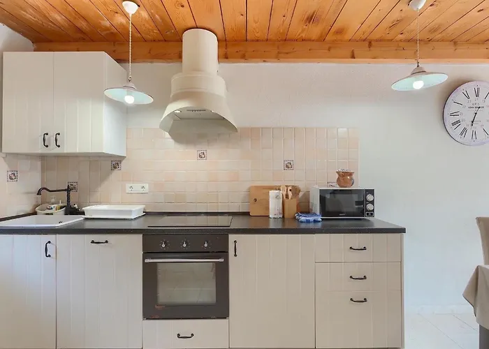 Octingenti Vikendica Veligolji